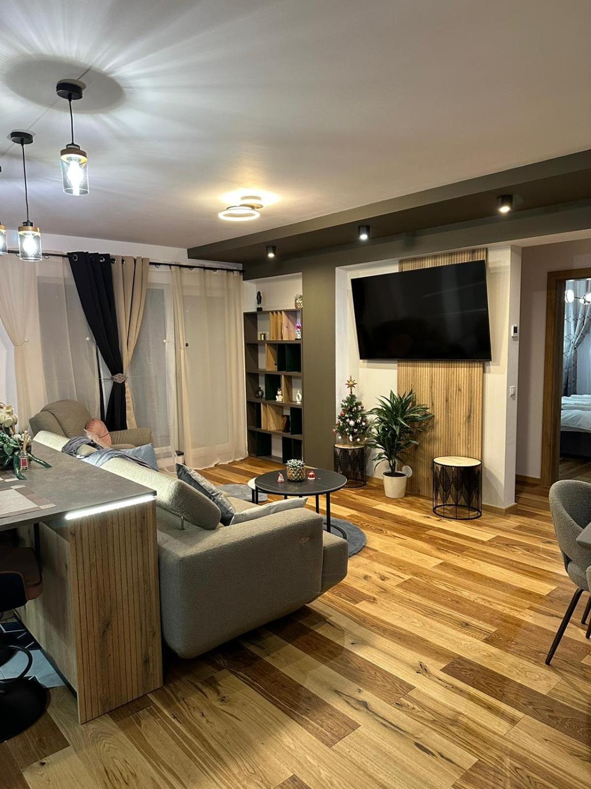 Apartament De Lux Andre Sibiu Exterior photo